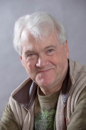 Photo of Dr Peter Whitehouse
