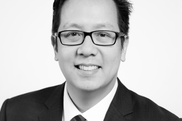 Headshot of Dr. Howard Leong-Poi