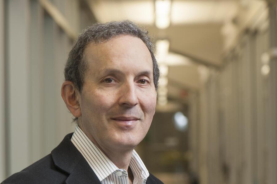 Dr. Daniel Drucker