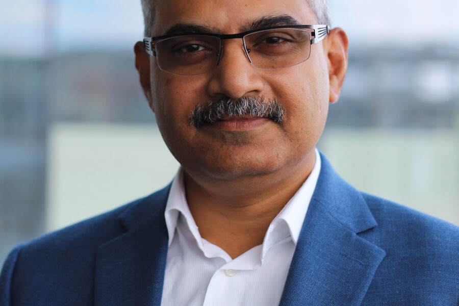 Headshot of Dr. Vinod Chandran