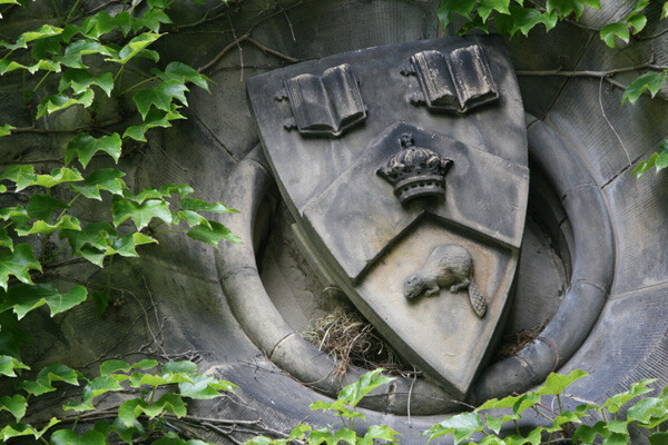 University of Toronto Crest