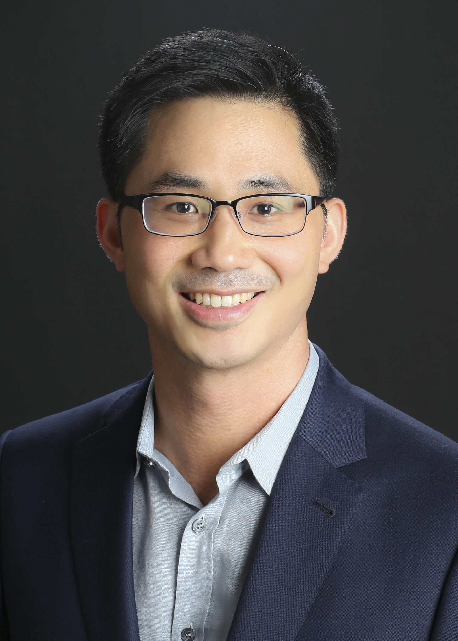 Headshot of Dr. An-Wen Chan